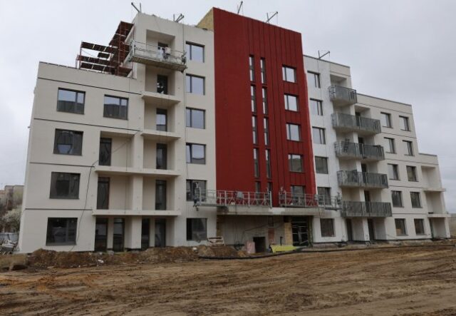 На Волині добудовують два будинки для переселенців На-Волині-добудовують-два-будинки-для-переселенців