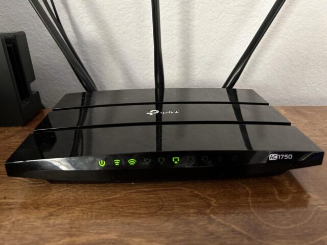 Що означають миготливі індикатори на роутері та коли варто хвилюватися Що-означають-миготливі-індикатори-на-роутері-та-коли-варто-хвилюватися