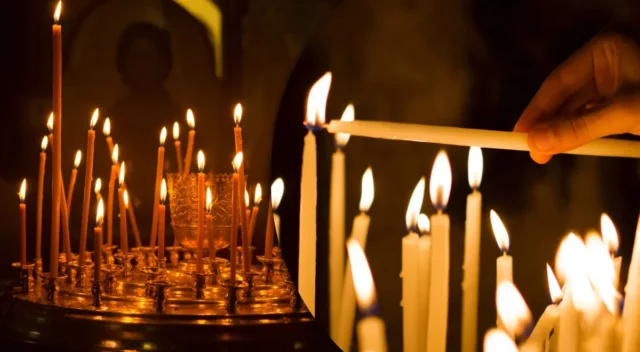 Яке релігійне свято відзначається 10 квітня Яке релігійне свято відзначається 10 квітня