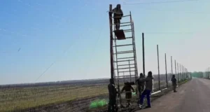 На Донеччині зводять понад 25 км антидронового захисту На-Донеччині-будують-понад-25-км-антидронового-захисту-–-Федоров