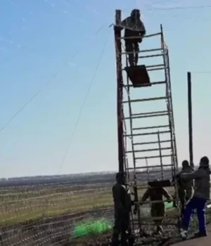 На-Донеччині-будують-понад-25-км-антидронового-захисту-–-Федоров На-Донеччині-будують-понад-25-км-антидронового-захисту-–-Федоров