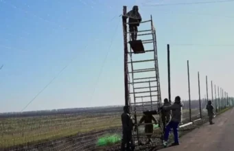 На Донеччині зводять понад 25 км антидронового захисту На-Донеччині-будують-понад-25-км-антидронового-захисту-–-Федоров