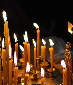 svechi_za_upokoi_3.webp Що відзначають віряни 11 квітня