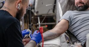 У чоловіків з татуюваннями є ці 11 особливих рис характеру, – дослідження У-чоловіків-з-татуюваннями-є-ці-11-особливих-рис-характеру,-–-дослідження