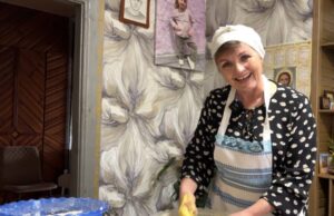 Прикордонниця з Волині пече паску для рідних і колег за рецептом бабусі Прикордонниця-з-Волині-пече-паску-для-рідних-і-колег-за-рецептом-бабусі