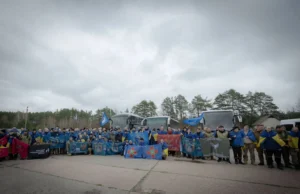 Україна повернула 182 особи з російського полону Обмін-полоненими-11-квітня-–-Україна-повернула-бранців,-яких-рф-тримала-з-2022-року