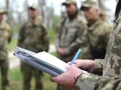 У Луцьку підлітки напали на військових під час перевірки документів У-Луцьку-група-молоді-кинулася-до-військових-ТЦК-з-ударами-під-час-перевірки-документів