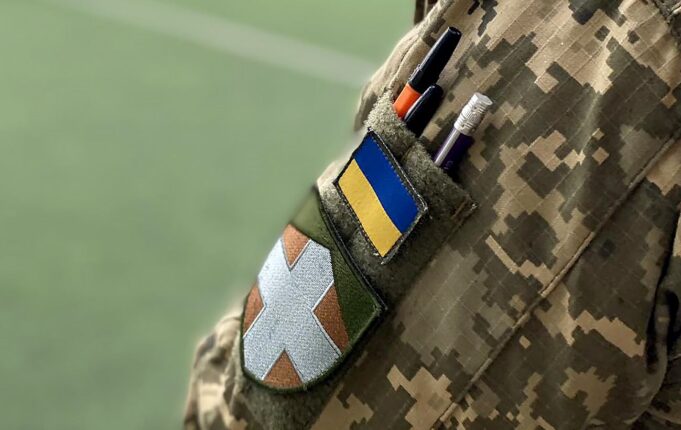 У Луцьку підлітки напали на військових під час перевірки документів У Луцьку підлітки напали на ТЦК: поліція їх розшукує