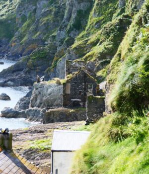 Моторошна-історія:-як-ціле-рибальське-село-в-Англії-зникло-під-водою-понад-100-років-тому