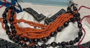 Традиційні українські прикраси: від коріння до сучасності Великдень.-Як-традиційні-святкові-прикраси-українок-стають-трендом-моди