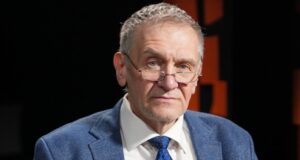 Довіра до Зеленського: як «Міндічгейт» вплинув на політичну ситуацію в Україні Як-Зеленському-вдається-«не-впасти»-попри-«Міндічгейт»-і-кризу-в-парламенті?-Гарань-про-роль-Буданова.