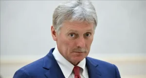 Кремль висловив надію на мир між Україною та Росією Україну-і-росію-від-миру-відділяють-"лічені-кілометри"-–-пєсков