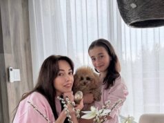 Катерина Кухар показала, як із 11-річною донькою-красунею від Стоянова святкує Великдень Катерина-Кухар-показала,-як із 11-річною-донькою-красунею-від-Стоянова-святкує-Великдень