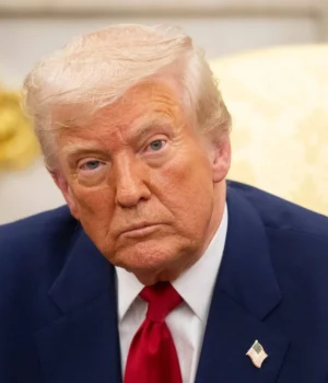 Трамп-знову-погрозив-знищити-енергетичну-інфраструктуру-Ірану,-якщо-не-буде-досягнуто-угоди