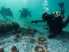 У Швейцарії археологи підняли з дна озера понад 1000 скарбів Римської імперії У-Швейцарії-археологи-підняли-з-дна-озера-понад-1000-скарбів-Римської-імперії