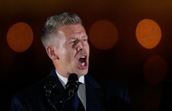 Петер Мадяр обіцяє посилити НАТО та анонсує розворот до ЄС Петер-Мадяр-обіцяє-посилити-НАТО-та анонсує-розворот-до ЄС