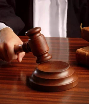 Судитимуть депутата з Тернопільщини за схему ухилення від мобілізації за $10 тис