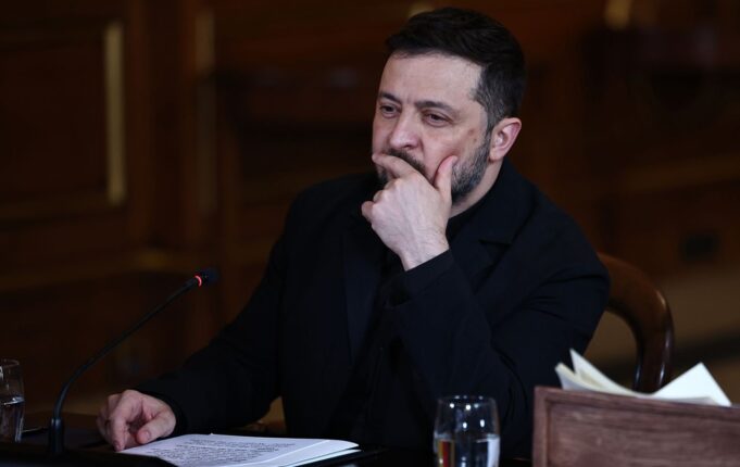 Зеленський анонсував перемовини про спільну систему захисту неба з Європою Зеленський анонсував переговори з Європою про спільну систему ППО