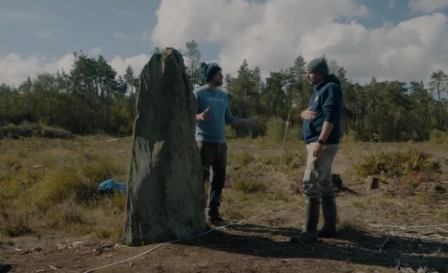 Одинокий камінь у Британії допоміг студенту знайти ритуальне місце епохи бронзи Одинокий-камінь-у-Британії-допоміг-студенту-знайти-ритуальне-місце-епохи-бронзи
