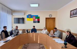 Засідання постійних комісій Нововолинської міської ради: обговорення бюджету та нових програм Депутати-опрацювали-проєкти-рішень-чергової-сесії-Нововолинської-міської-ради-у-постійних-комісіях