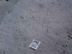 Астронавт залишив сімейне фото на Місяці: що з ним сталося через 50 років Астронавт-залишив-сімейне-фото-на Місяці:-що з ним-сталося-через-50 років