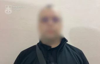 Викрито бізнесмена, який вкрав майже 7 млн грн на постачанні рукавиць Укрнафті Викрито бізнесмена, який вкрав майже 7 млн грн на постачанні рукавиць Укрнафті