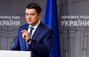 Депортація українців з Європи “залишиться на рівні розмов”, – Разумков Депортація-українців-з-Європи-“залишиться-на-рівні-розмов”,-–-Разумков