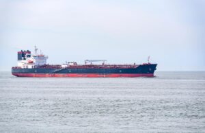 США відновили санкції проти російської нафти, але радіти зарано, – Politico США-відновили-санкції-проти-російської-нафти,-але-радіти-зарано,-–-politico