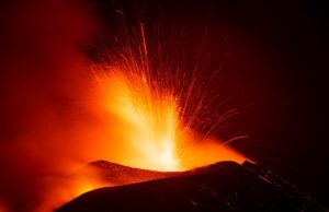 Не такий, як усі: вчені з’ясували, як утворився найактивніший вулкан Європи Не-такий,-як-усі:-вчені-з’ясували,-як-утворився-найактивніший-вулкан-Європи