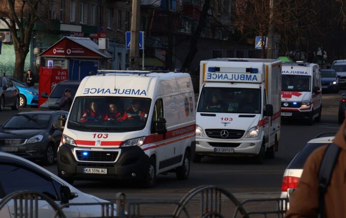 Російські атаки на Черкаси та інші регіони України: поранені та руйнування Черкаси під атакою дронів: є потерпілі, зафіксовано падіння ворожих цілей