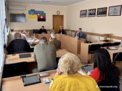 День депутата у Нововолинську: підготовка до 58-ї сесії міської ради Проєкти-рішень-чергової-сесії-Нововолинської-міської-ради-опрацювали-на-«Дні-депутата»