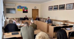 День депутата у Нововолинську: підготовка до 58-ї сесії міської ради Проєкти-рішень-чергової-сесії-Нововолинської-міської-ради-опрацювали-на-«Дні-депутата»