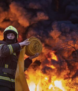 РФ била по готелях, будинках та дитмайданчику, багато жертв: все про атаку на Київ, Дніпро,...