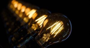 РФ атакувала енергосистему: де в Україні немає світла РФ атакувала-енергосистему:-де в Україні-немає-світла