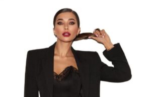 “Міс Україна Всесвіт” Неплях приголомшила сумою своїх щомісячних витрат та здивувала деталями побуту “Міс-Україна-Всесвіт”-Неплях-приголомшила-сумою-своїх-щомісячних-витрат-та-здивувала-деталями-побуту