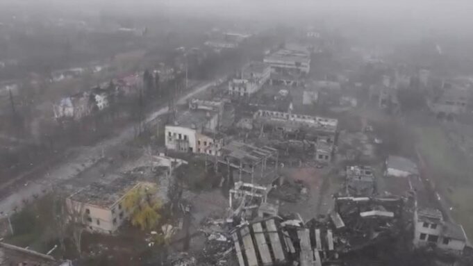 Російські війська накопичують сили на півдні Мирнограда Росія-перекидає-додаткові-сили-в-Мирноград:-ЗСУ-доведеться-відійти?