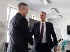 Україна та Diehl Defence уклали угоду про постачання ракет IRIS-T та розробку нових систем для... Ракети для F-16 та нові ППО: Україна уклала потужну угоду з Diehl Defence