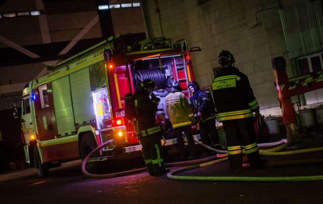 Серія вибухів у Севастополі: атака безпілотників на порт та інфраструктуру У Севастополі після атаки дронів горить порт: вибухи в районі ТЕЦ та аеродромів