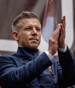 Партія Мадяра отримає рекордну більшість в парламенті Угорщини