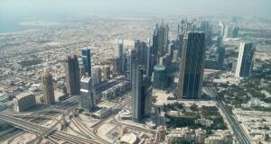 Дубай повертається до нормального життя після обстрілів Ірану, але страх нікуди не зник Дубай-повертається-до-нормального-життя-після-обстрілів-Ірану,-але-страх-нікуди-не-зник