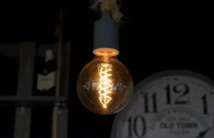 Відновлення електропостачання у Дніпровському районі Києва після пожежі Енергетики-відновили-світло-для-5-тисяч-абонентів-у-Дніпровському-районі-Києва