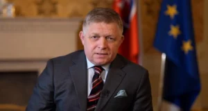 Литва та Латвія заборонили проліт літака прем’єра Словаччини до Москви Литва-та-Латвія-закрили-небо-для-літака-Фіцо-під-час-перельоту-до-москви-на-парад