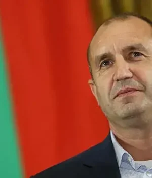 Проросійська-партія-Румена-Радєва-перемагає-на-виборах-у-Болгарії-–-екзит-пол