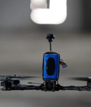 На-Сумщині-російські-дрони-атакували-цивільні-авто:-є-поранені