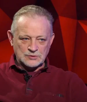 Громадяни повинні мати право на збройний самозахист: політолог Андрій Золотарьов