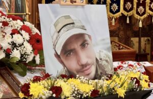 Прощання з Героєм: Олександр Рубцов відданий землі в Нововолинську Нововолинська-громада-попрощалася-із-полеглим-на-фронті-воїном-Олександром-Рубцовим