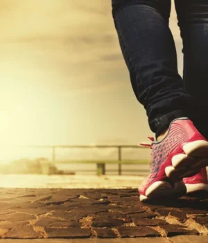 Чому-варто-ходити-пішки-і-як-це-змінює-організм