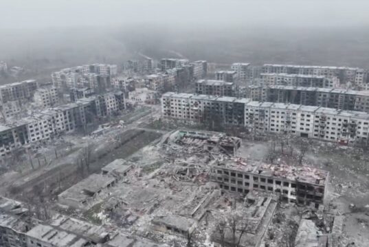 Ситуація в Мирнограді: російські війська активізують наступ на Донеччині «Сподіваюсь,-на-це-є-причини»:-спікер-7-го-АК-про-утримання-позицій-на-півночі-Покровська-та.