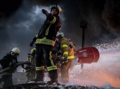 Російські дрони атакували Суми: чотири особи постраждали Нічна атака дронів на Суми пошкодила житлові будинки та лікарню