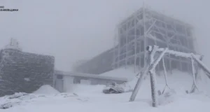 Непогода в Карпатах: туристам радять утриматися від походів У-Карпатах-посеред-квітня-розгулялася-зима-зі-снігом-–-туристам-не-радять-походи
